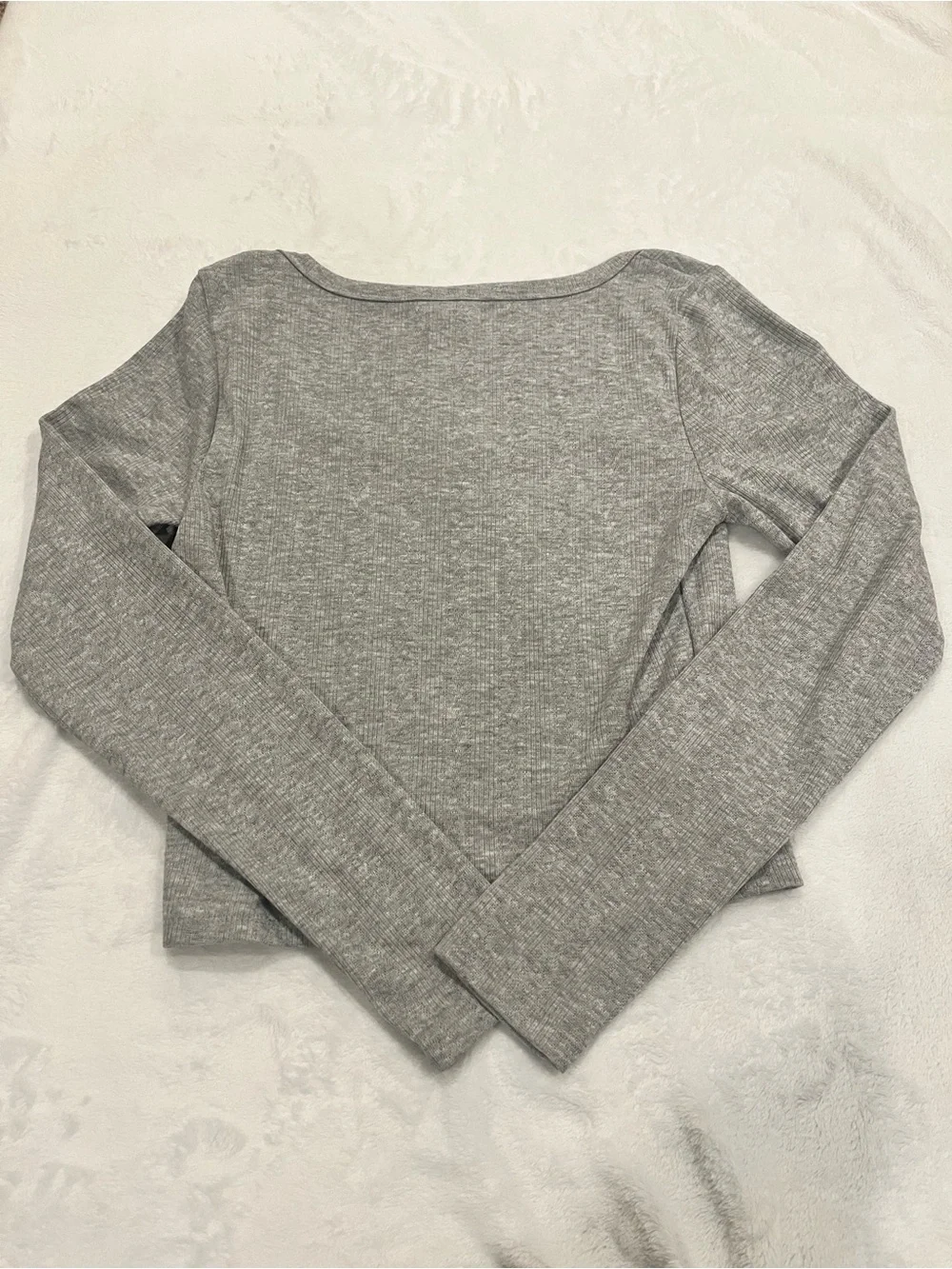NWT Wild Fable Heather Gray Ribbed Long Sleeve Scoop Neck Crop Top - Size M
